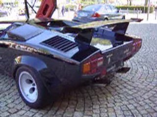 Départ de 3 Lamborghini Countach