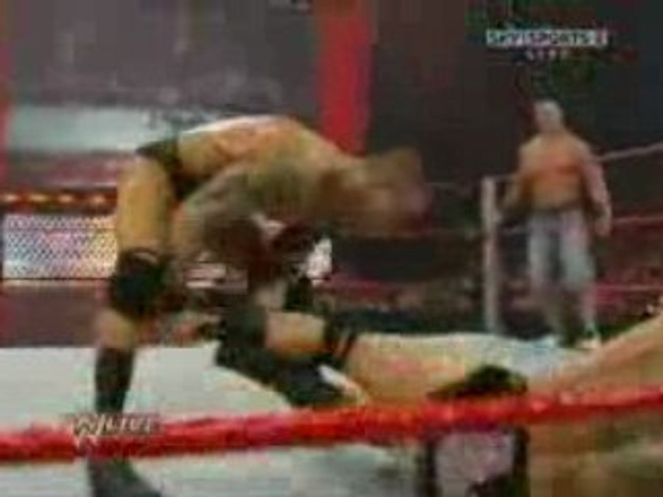 Monday Night Raw 15/12/08 Part11