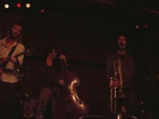 LE P'TIT BAZAR : La Catin à l'Entrepot