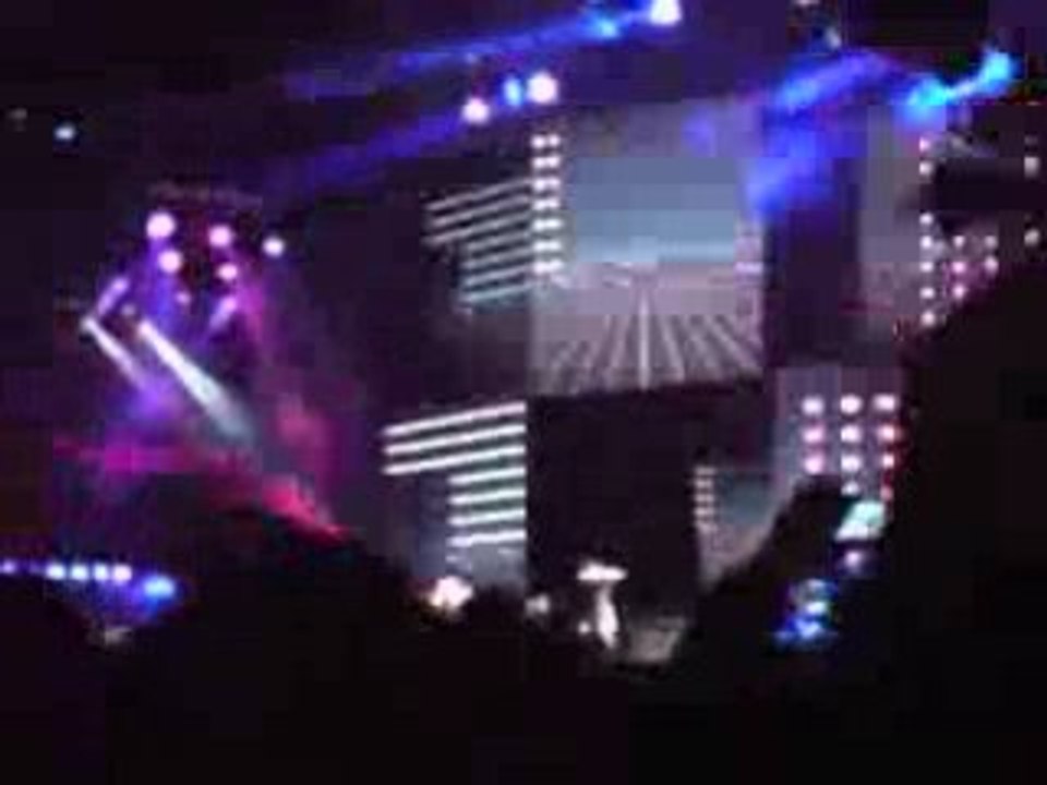 GIVE IT 2 ME!