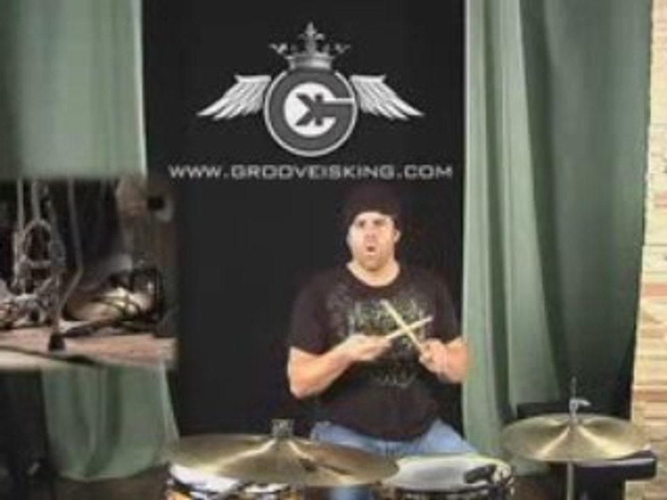 LEARN DRUMS ONLINE - Drumming with a Click