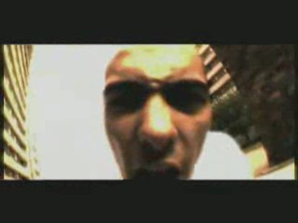 CLIP - Lim - Braqueur en YZ