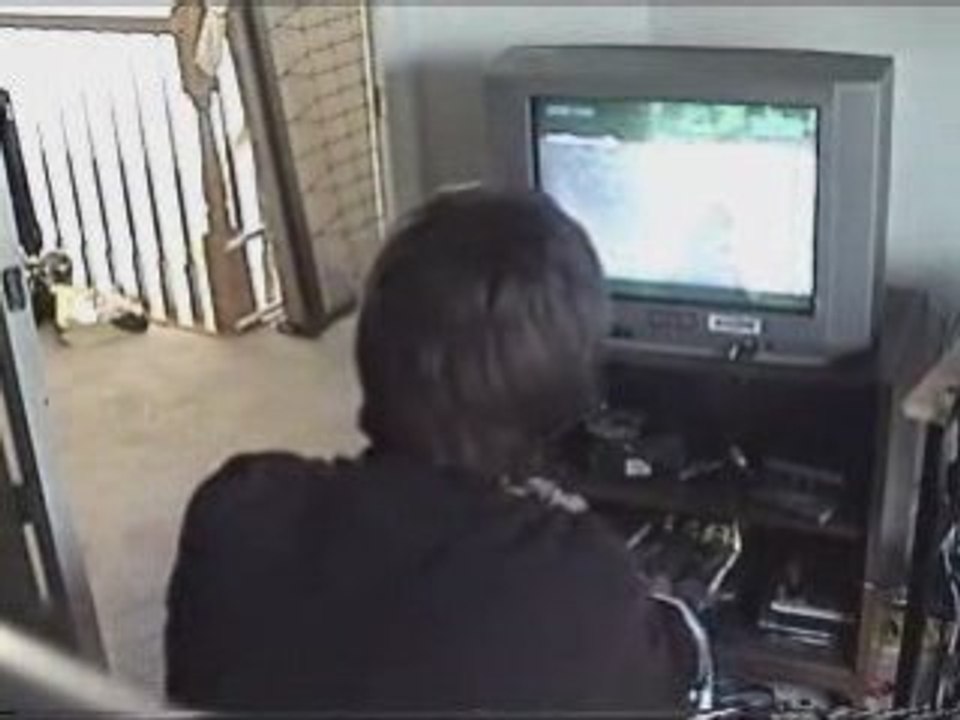 Ado Gamer jouant à HALO 2 Part. 1