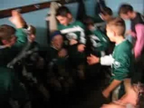 Cris de joie des -13 dans les vestiaires