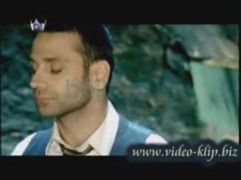 Dogus - Simdi (2009) by Aluxton