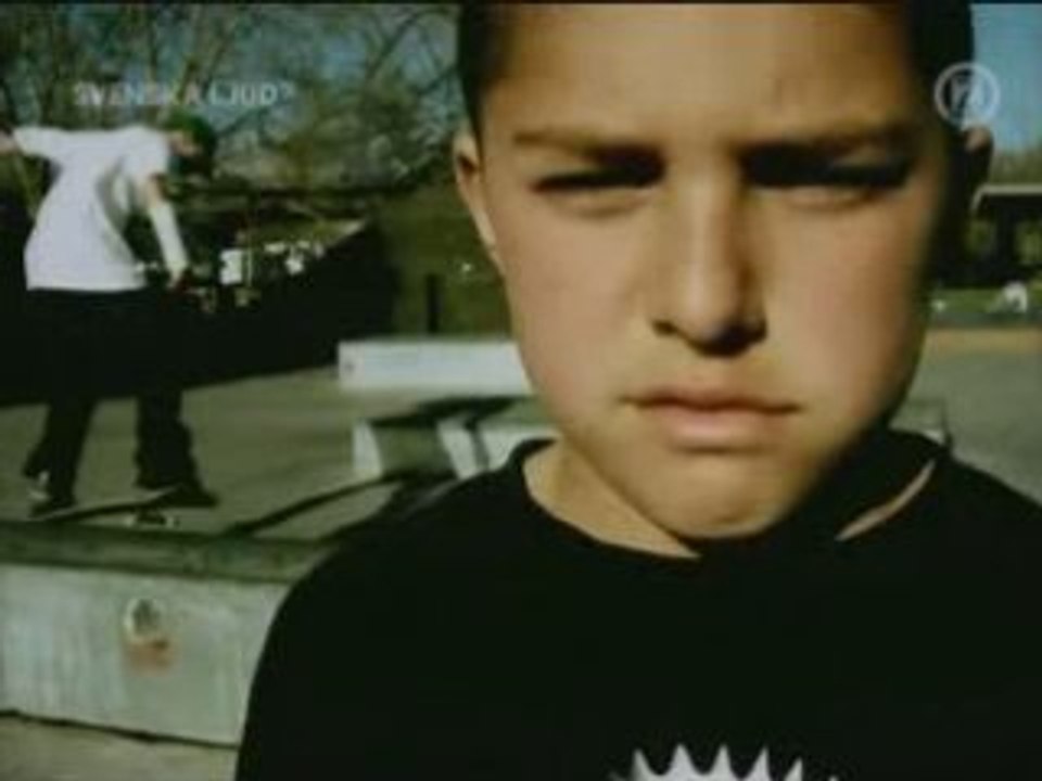 Peter, Bjorn & John - Young Folks (New Version)