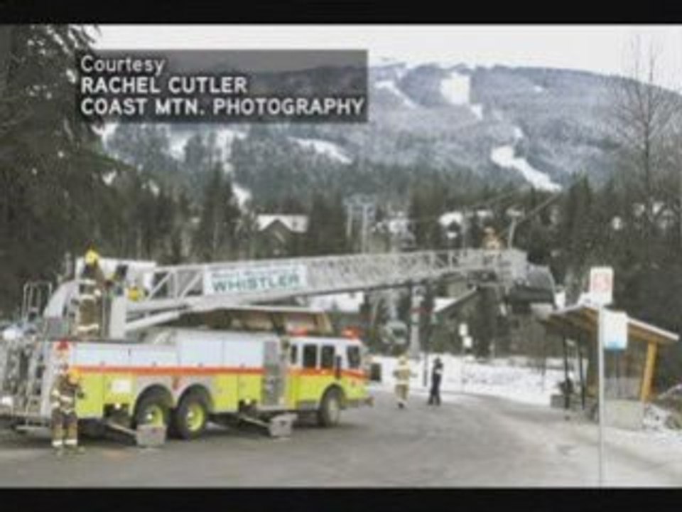 Gondola tower collapse