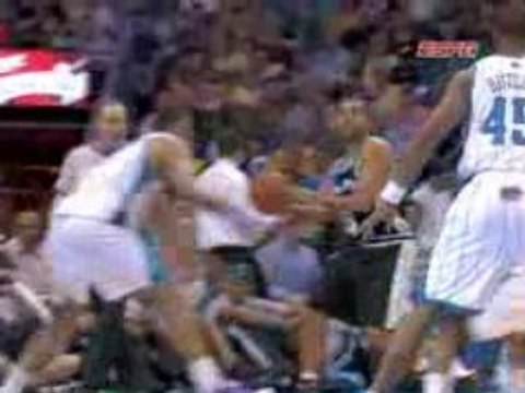 Chris Paul set an NBA record with a steal in his 106th