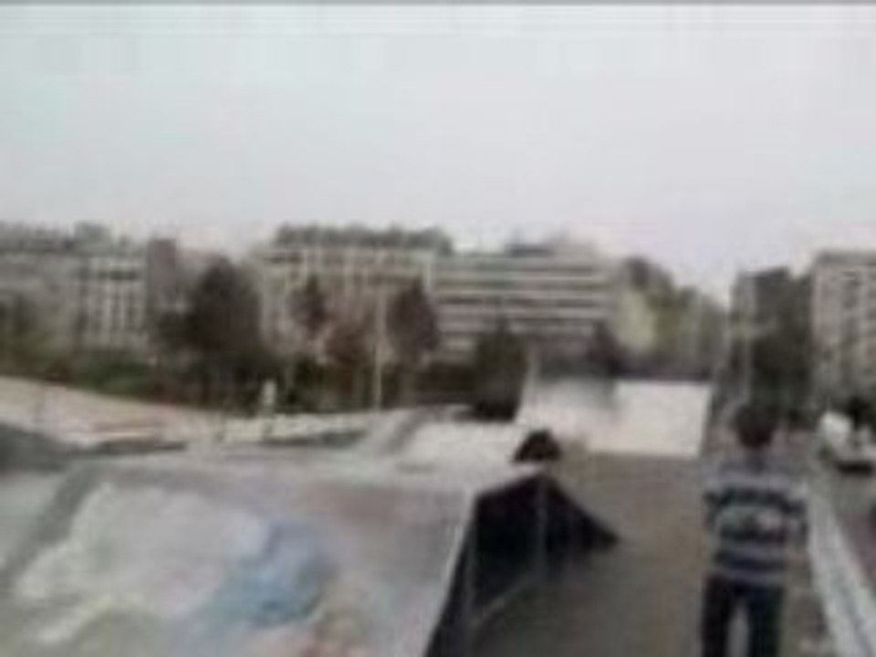 Moi en frontflip