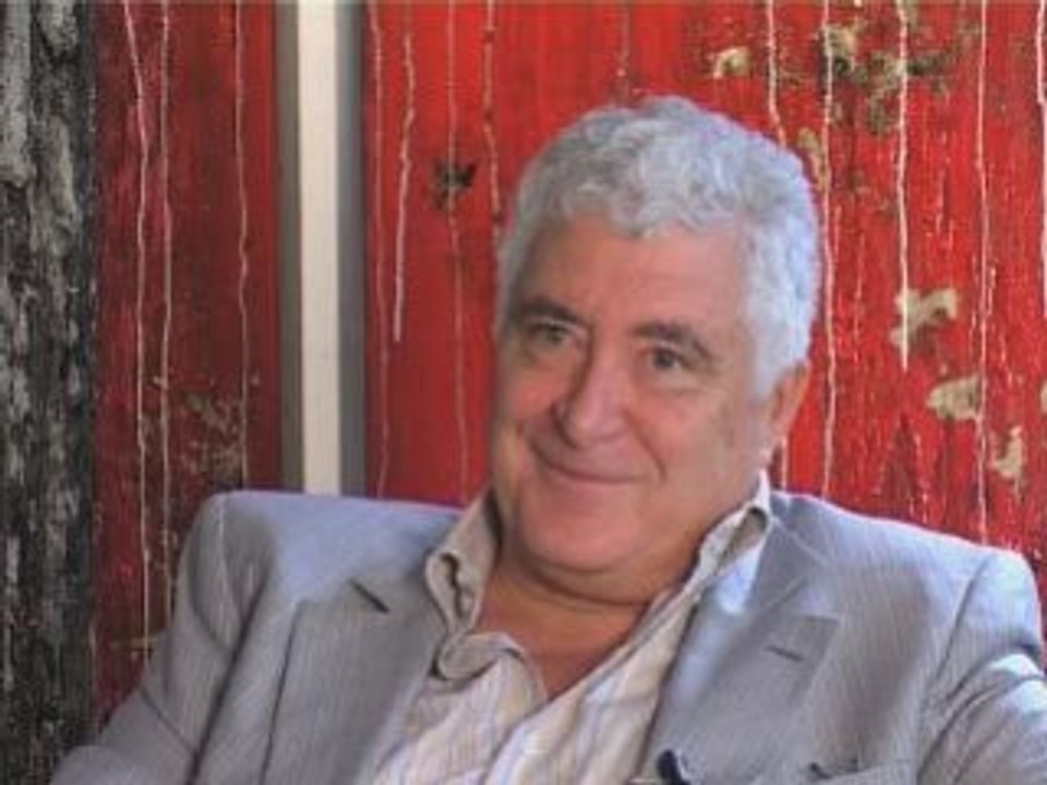 Michel Hervé, alors Maire de Parthenay (79)