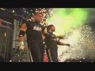 Motor City Machine Guns New Titantron