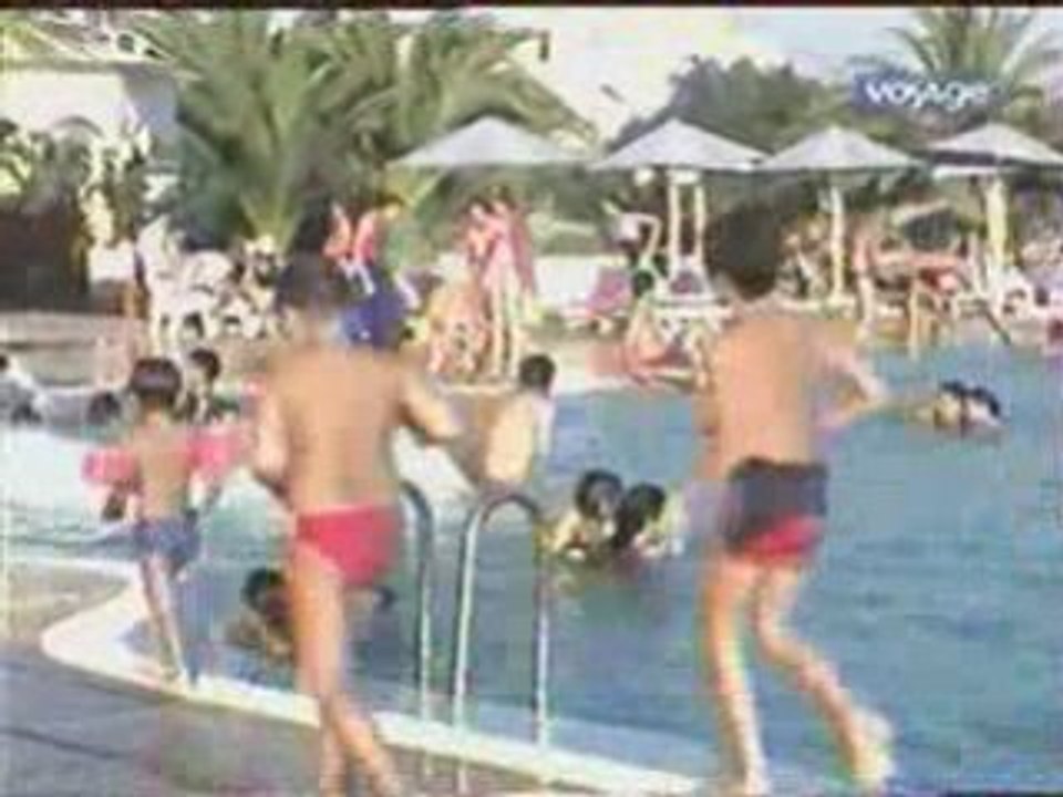 Derriere la carte postale;la tunisie 1