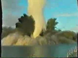 Une explosion sous marine incroyable