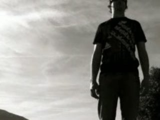 Teaser prod stringer 09