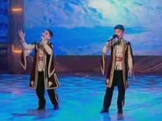 Armen & Arsen Oveyan - sayat nova