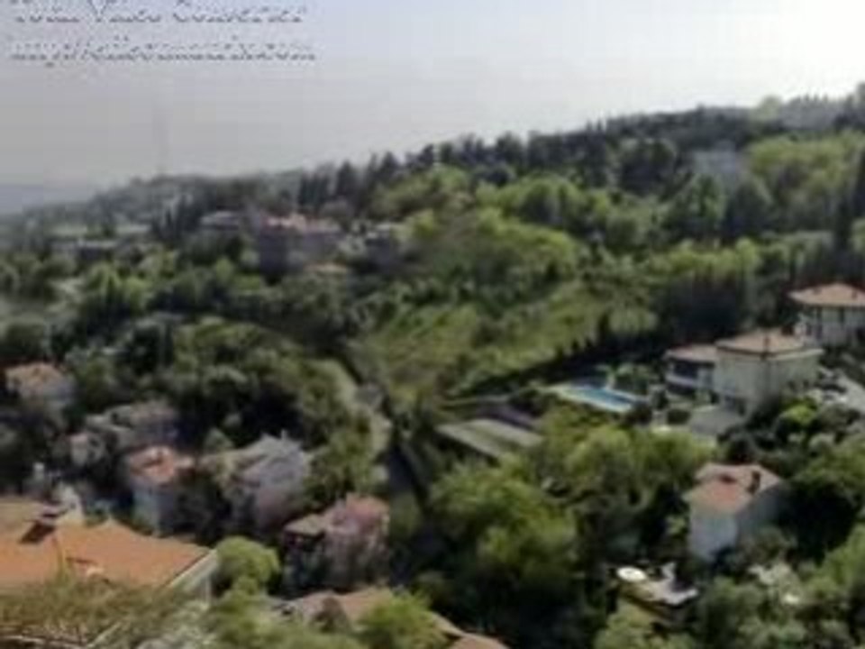 Bebek sırtlarından boğaz manzarası