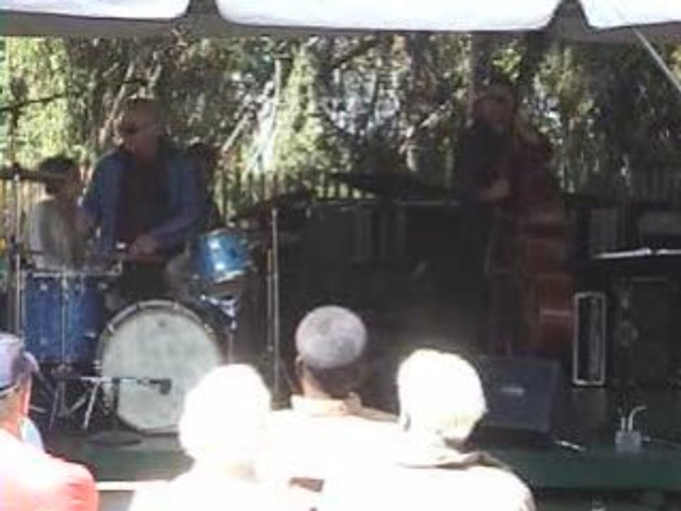 New Legacy Jazz Band, Puttin' On The Ritz