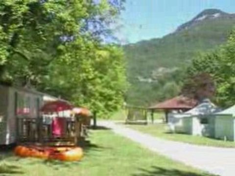 Mobilhomes et bungalows toilés au Camping Des lacs