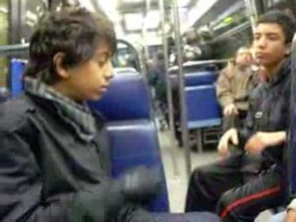 Mes foufous (2) dans le métro