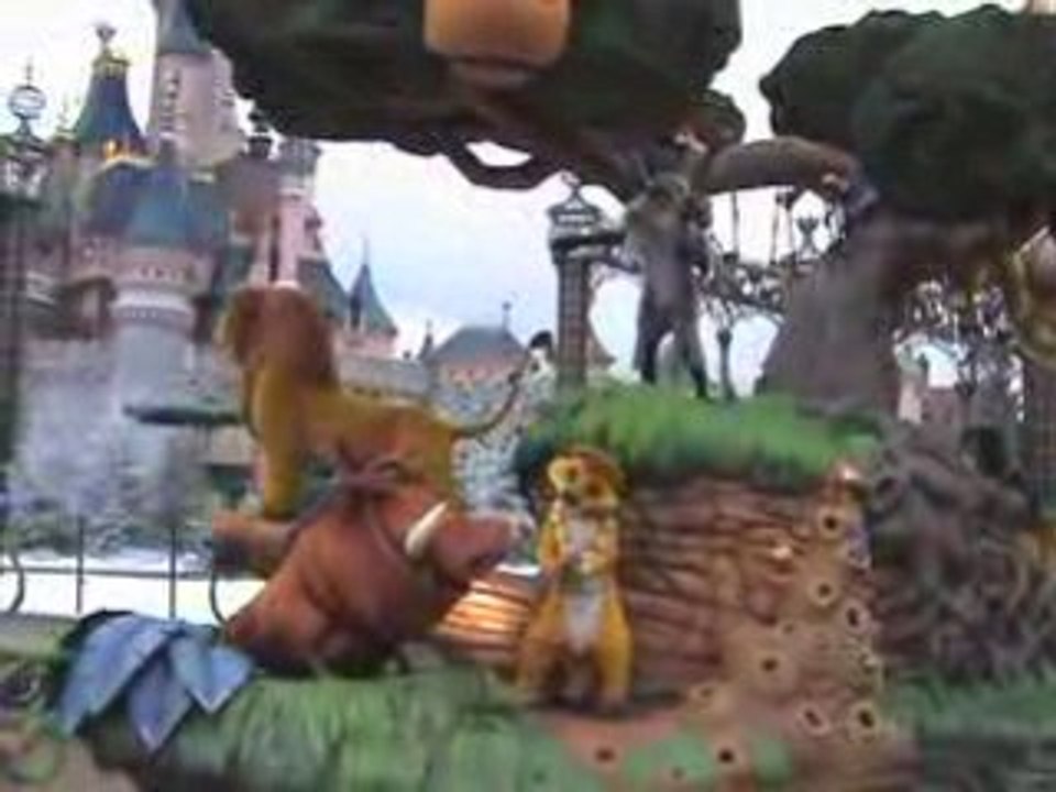Parade de Noël à DLRP partie 6