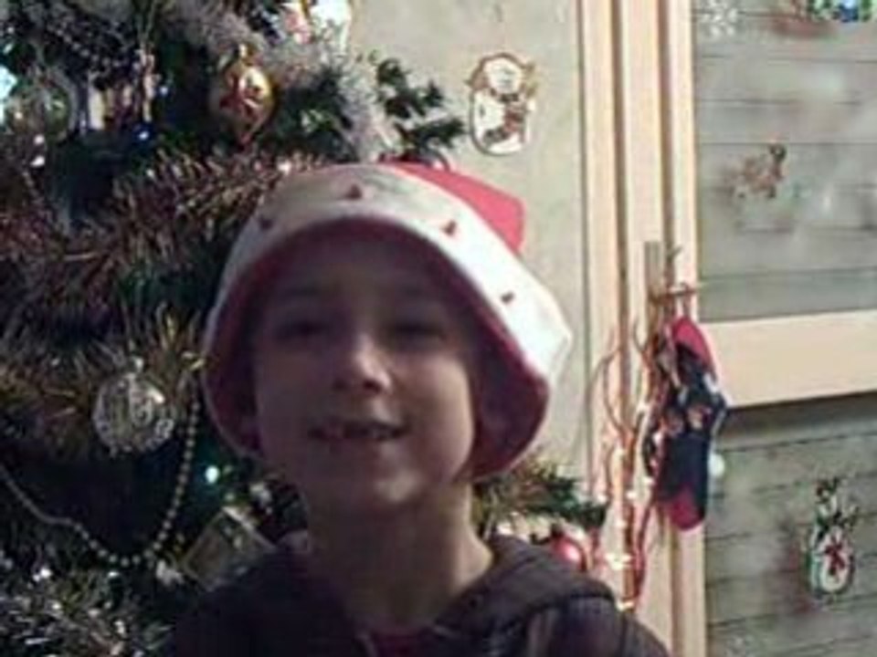 Adrien ki chante chanson de noel le 19.12.2008