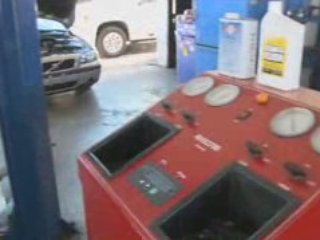 Mercedes mechanic Fullerton CA Gehringer Automotive