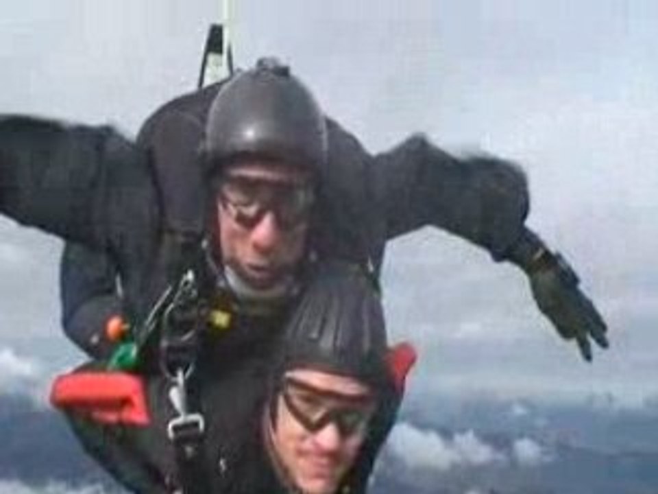 Tandemsprung Mit Pink Skyvan