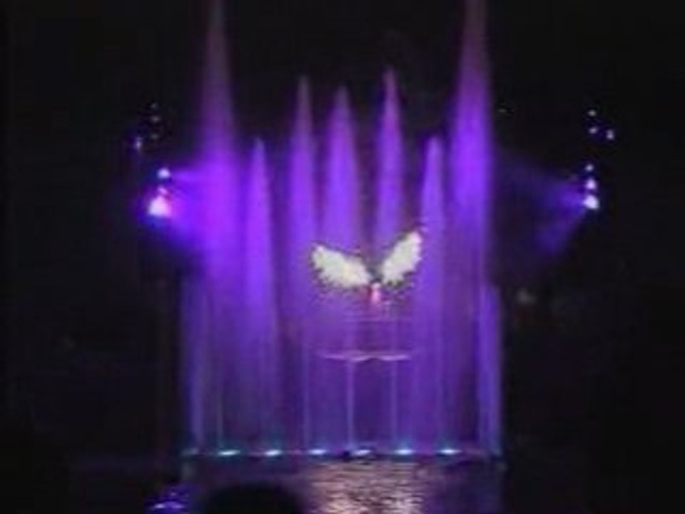 Fantasmic "Intro", Disney's MGM Studios