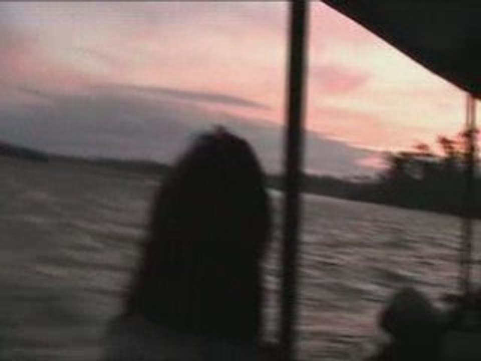 Couché de soleil en bateau