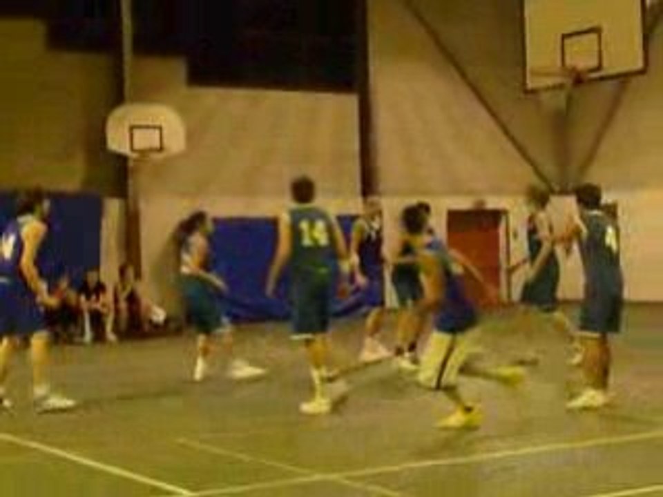 CADETS 2 Isle s. Sorgue -Lasa  13.12.08 042