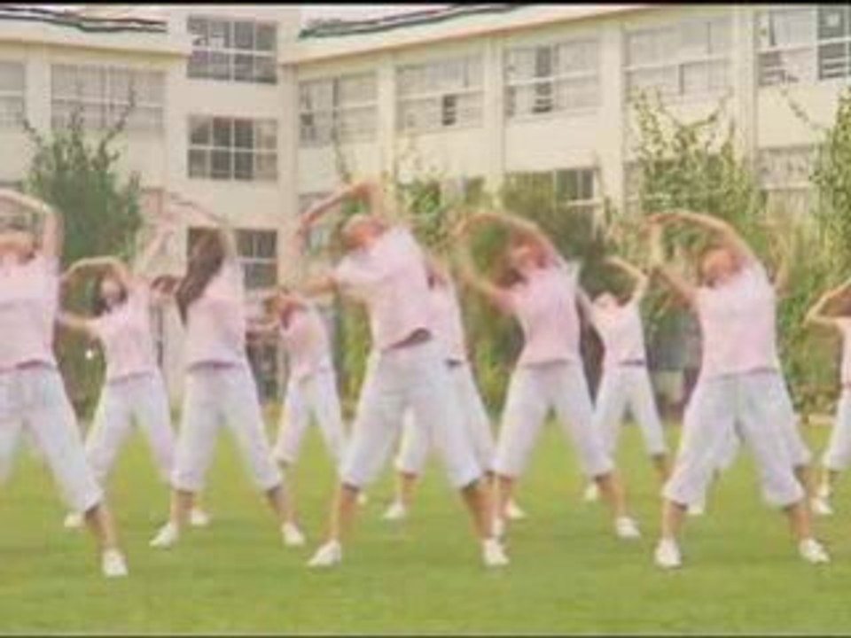AKB48 - Tokyo Exercise Active Version