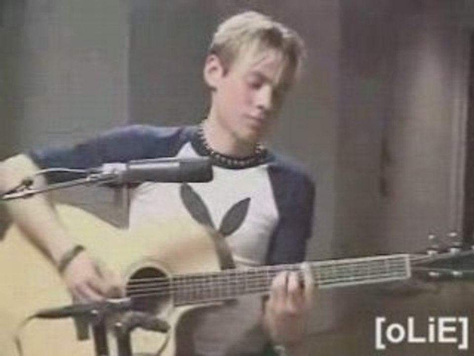 Avril Lavigne - Complicated (AOL)