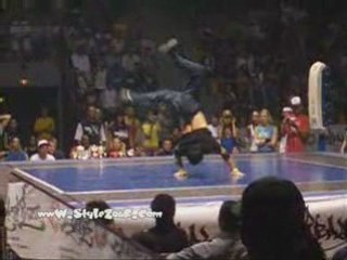 - Breakdance - Junior Vs Darkness,