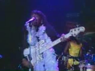 Rick James . Fire it up [Live 1982]