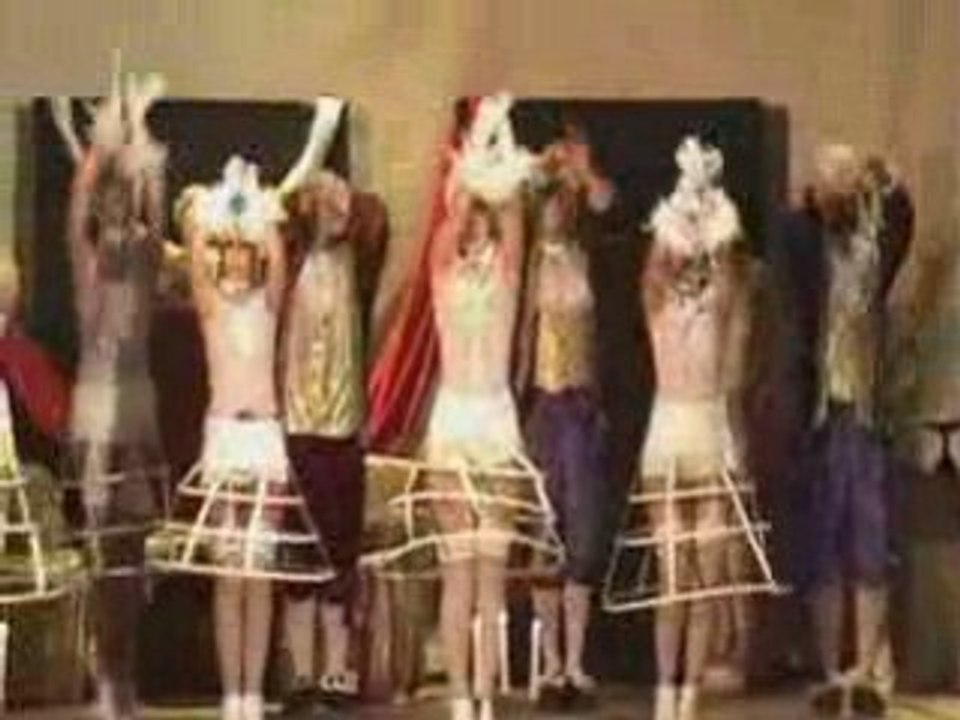 AMADEUS MOZART- vogue