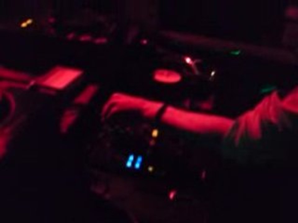 Antoine alias U.F.O @ kiosk (minimalist) 20/12/08 à 1h52