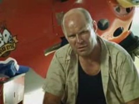 Full Version - Banned Parachute Advert - Ladbrokes Casino