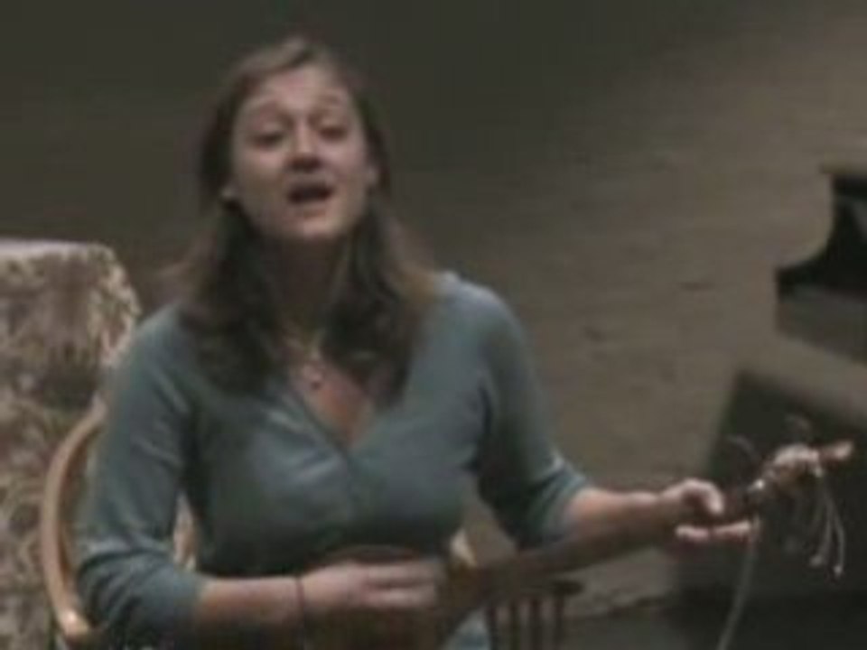 LALE - Aurelia Shrenker singing old Georgian song, Kakheti