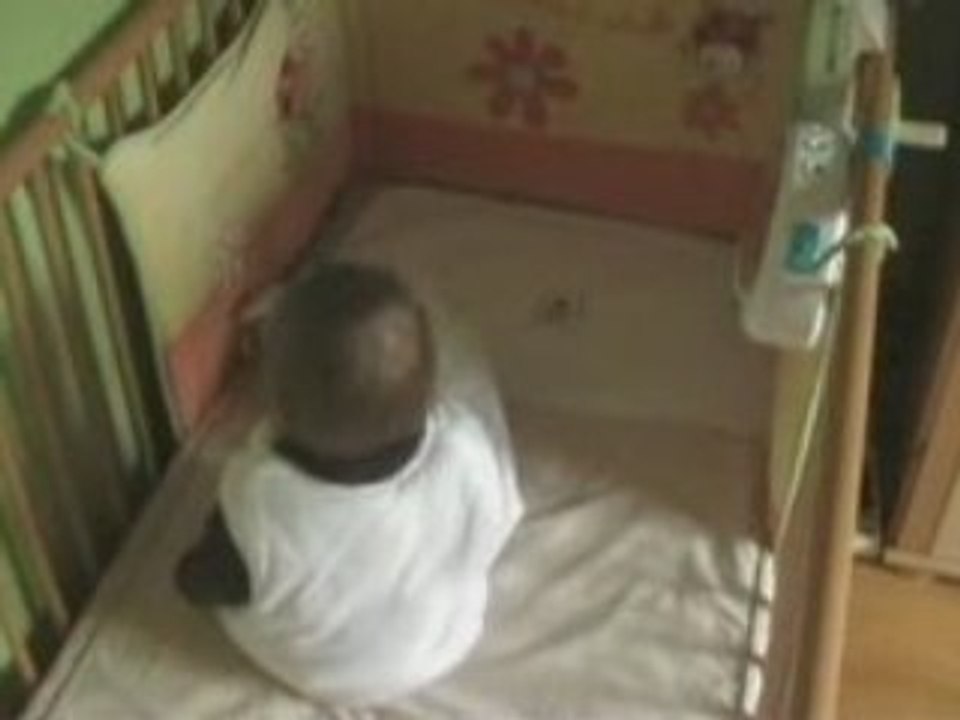 Fofolle_dans_son_lit