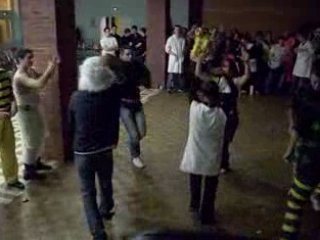 Défilé de mode soirée d'intégration 1