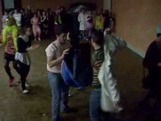 Défilé de mode soirée d'intégration 2