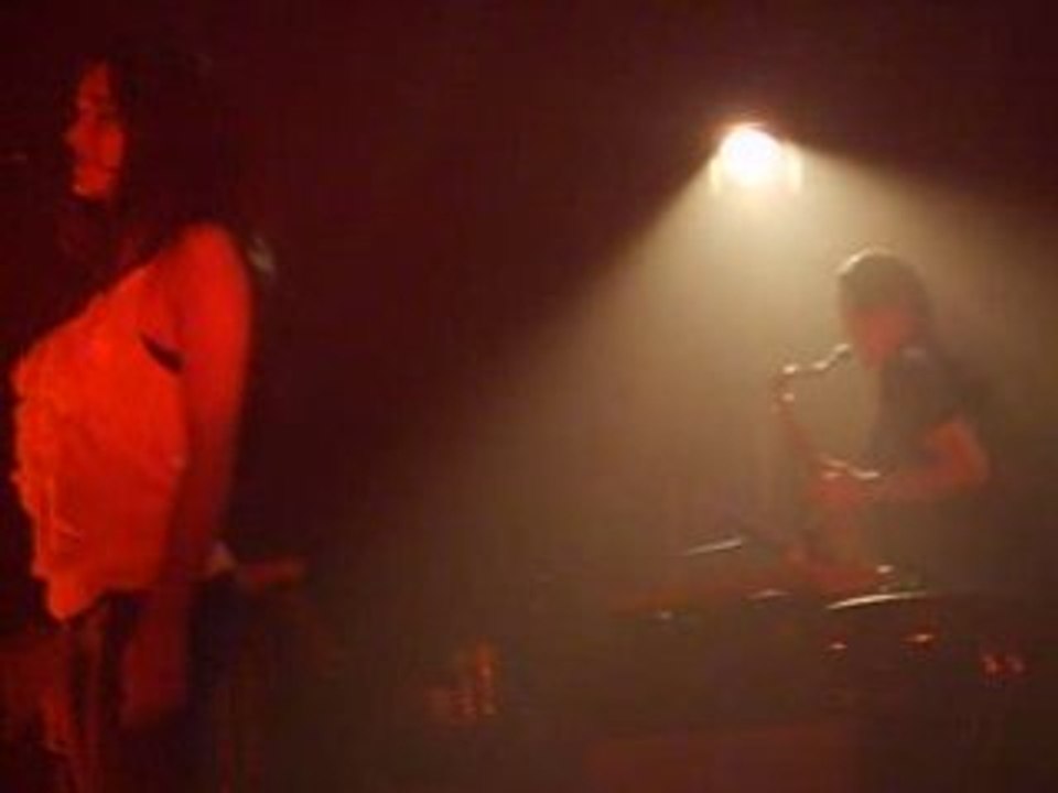 18.12.08 Jenifer au Forum de Liège - Nos futurs