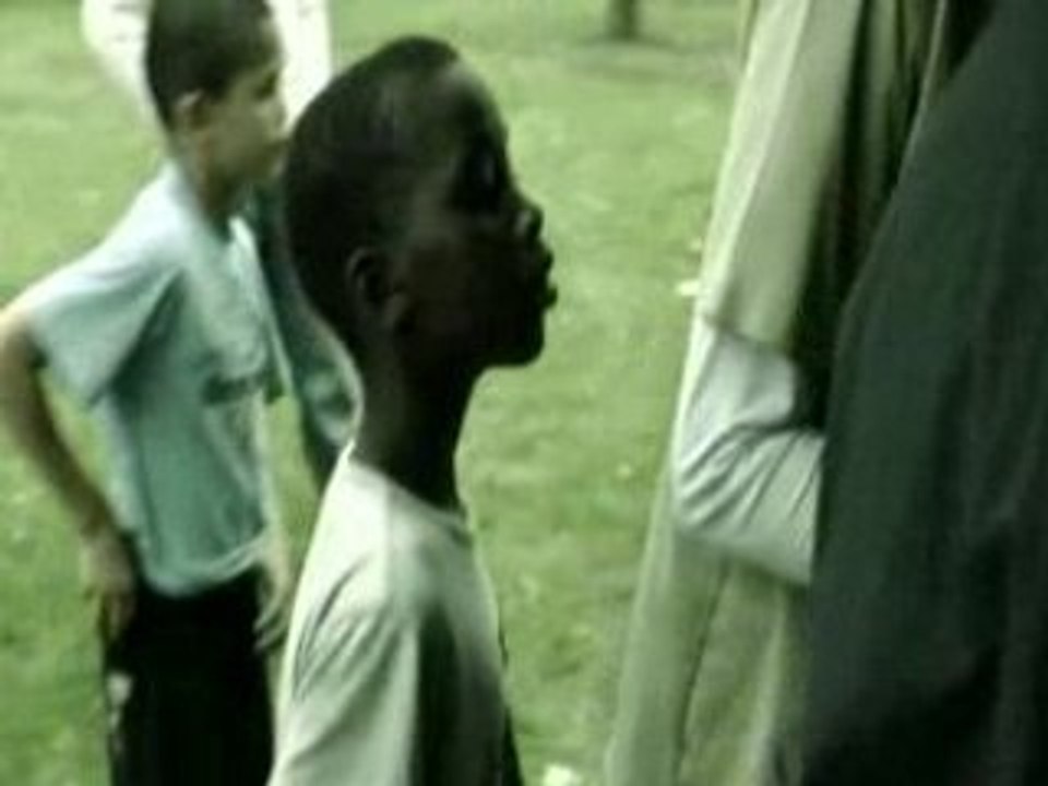 Salif clip  Ghetto Youth