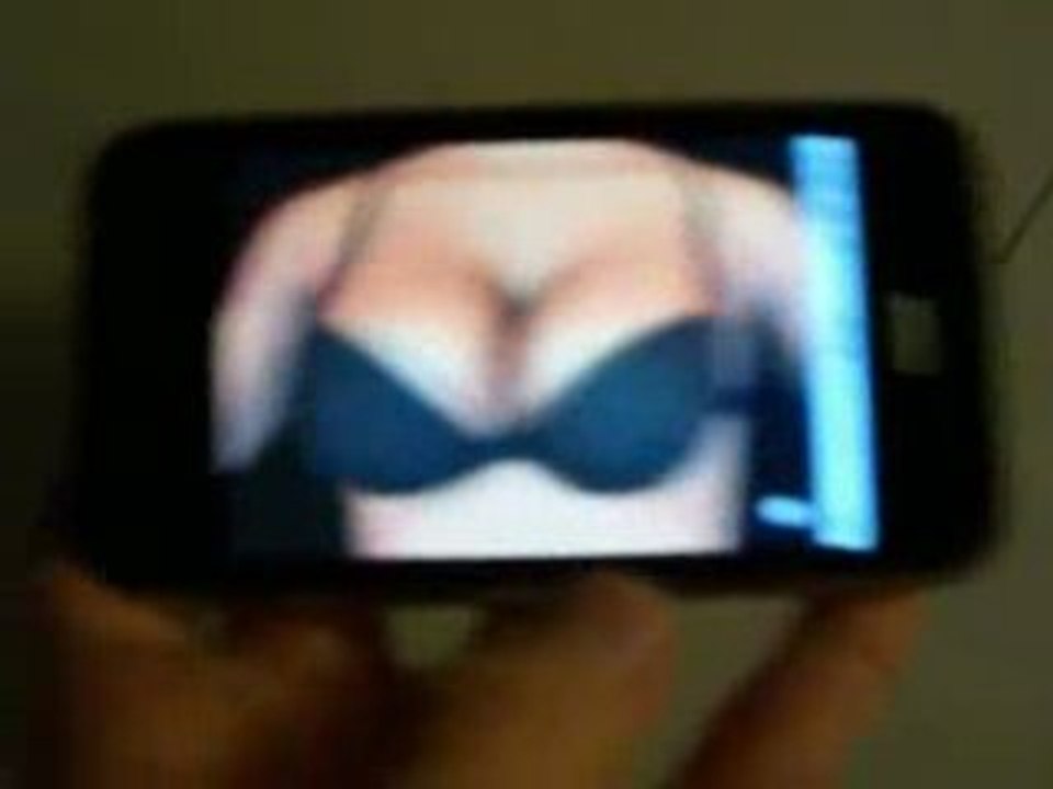 IBoobs on iPhone