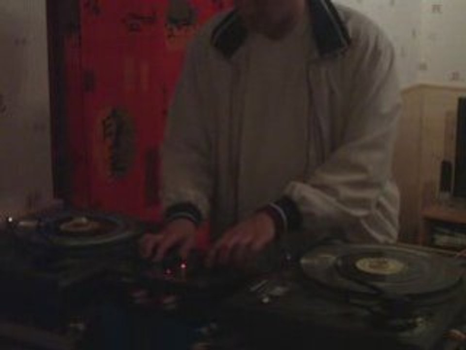 Clinic riddim by grazz selecta (CONQUERING VYBZ)