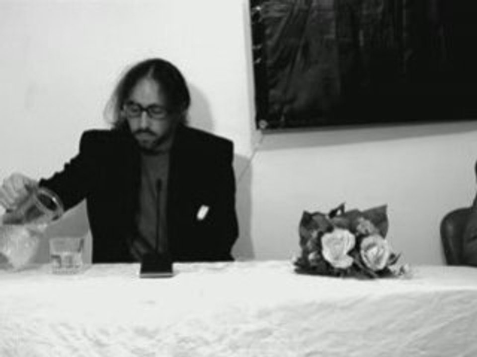 Monsieur Bontampi à un colloque