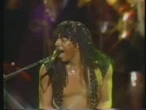 Rick James Give It To Me Baby [Live.1981]