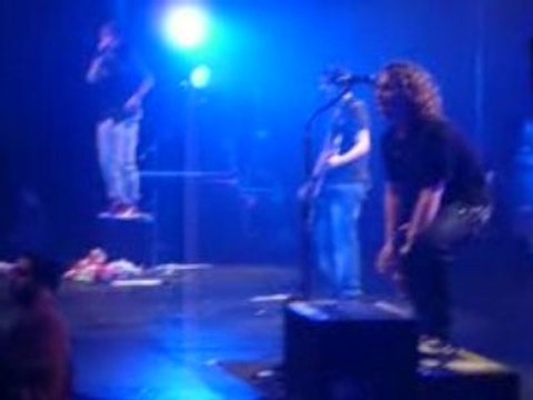 Killerpilze Hip Hop (Live Bataclan 2O.12.O8)