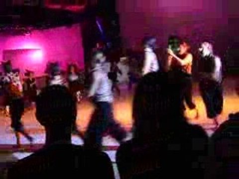 Spectacle de noel 208 A Petit pas final 1