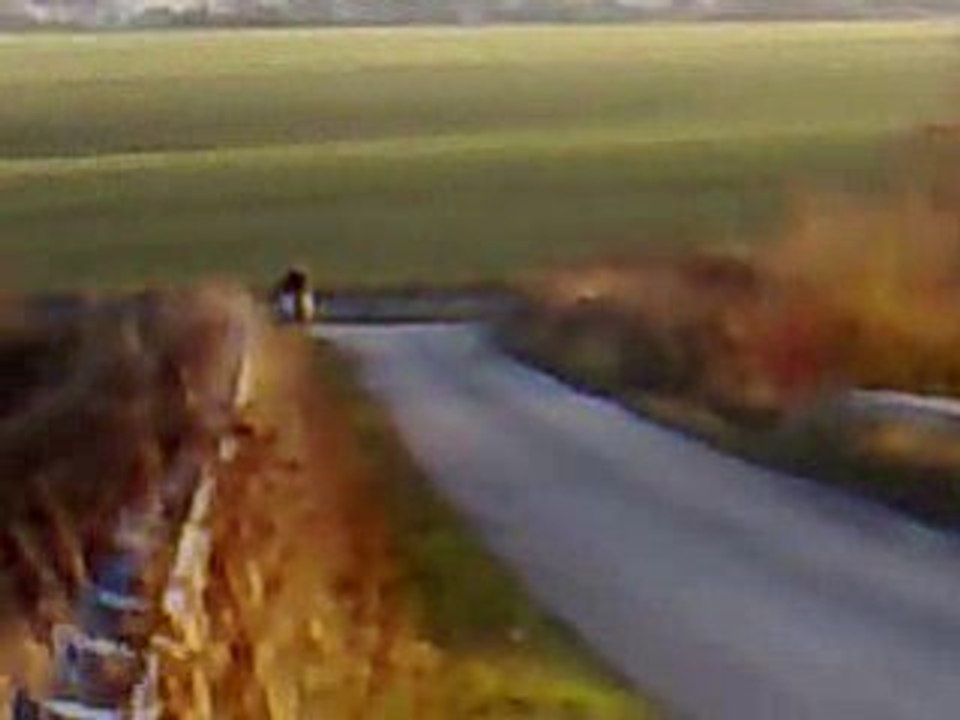 GOUSS 95 coche-coche roue ariere en ktm 85 (video 2)